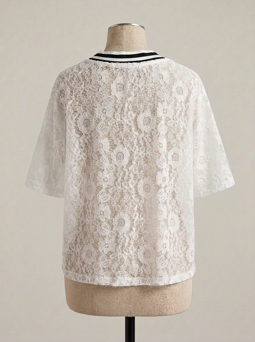 ETICRUE LACE 99 OVERSIZED TOP